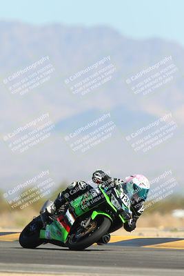 media/Oct-20-2024-CVMA (Sun) [[d4a3dff211]]/Race 9-Formulw LW Twins SHOOTOUT/
